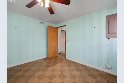 1620 NE 201st Ave, Fairview, OR 97024 - Photo 26