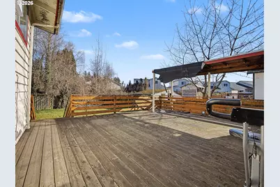 1620 NE 201st Ave, Fairview, OR 97024 - Photo 32