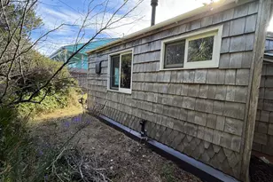 15 Geer Cir, Port Orford, OR 97465 - Photo 24