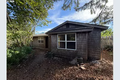15 Geer Cir, Port Orford, OR 97465 - Photo 1