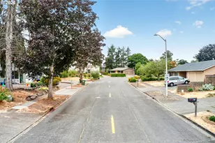 1705 N Cedar St, Newberg, OR 97132 - Photo 46