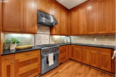 4029 NW 77th Ave, Camas, WA 98607 - Photo 12