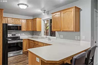 6049 Fircrest St, Salem, OR 97306 - Photo 14