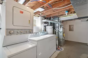 6924 SE Martins St, Portland, OR 97206 - Photo 26