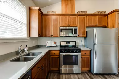 5409 King Arthur Ct, Eugene, OR 97402 - Photo 30
