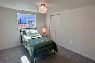 2345 F St, Springfield, OR 97477 - Photo 10