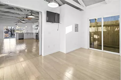 252 N Tomahawk Drive, Portland, OR 97217 - Photo 18