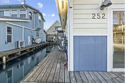 252 N Tomahawk Drive, Portland, OR 97217 - Photo 26