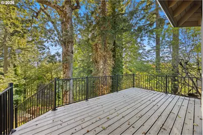 18520 Delenka Ln, Lake Oswego, OR 97034 - Photo 22