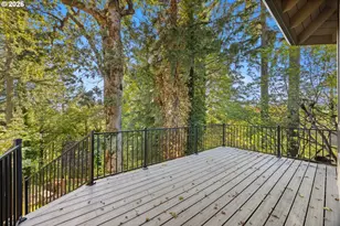18520 Delenka Ln, Lake Oswego, OR 97034 - Photo 22