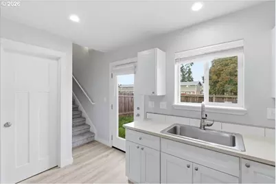 847 W Oak St, Lebanon, OR 97355 - Photo 30