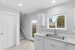 847 W Oak St, Lebanon, OR 97355 - Photo 30