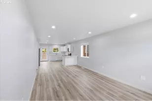 847 W Oak St, Lebanon, OR 97355 - Photo 24