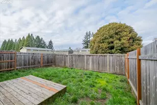 847 W Oak St, Lebanon, OR 97355 - Photo 48