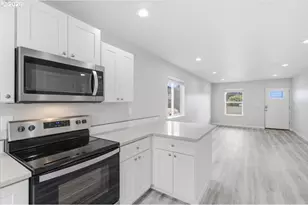 847 W Oak St, Lebanon, OR 97355 - Photo 28