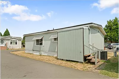 2200 SE Lancaster Dr #23A, Salem, OR 97317 - Photo 2