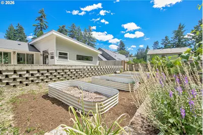 8159 SW 85th Ave, Portland, OR 97223 - Photo 42