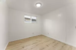 570 N 10th Ave, Cornelius, OR 97113 - Photo 12