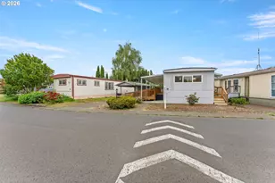 570 N 10th Ave, Cornelius, OR 97113 - Photo 1