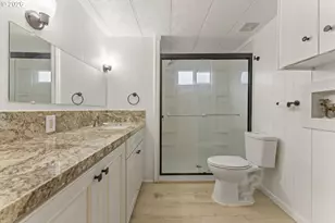 570 N 10th Ave, Cornelius, OR 97113 - Photo 14
