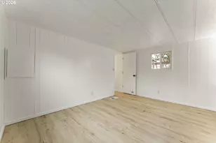 570 N 10th Ave, Cornelius, OR 97113 - Photo 16