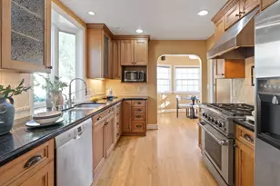 614 SE 52nd Ave, Portland, OR 97215 - Photo 16