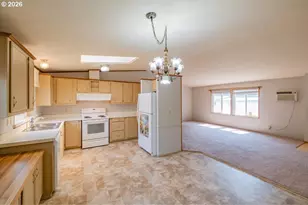500 Loucks Way, Brownsville, OR 97327 - Photo 12