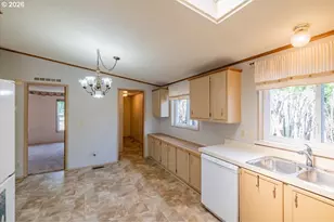 500 Loucks Way, Brownsville, OR 97327 - Photo 14