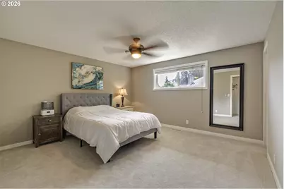 704 NE Linden Ave, Hillsboro, OR 97124 - Photo 16