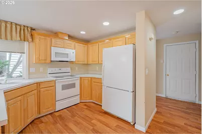 11513 NE 32nd St, Vancouver, WA 98682 - Photo 8