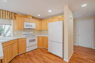 11513 NE 32nd St, Vancouver, WA 98682 - Photo 8