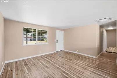 1705 Brewer Ave, Eugene, OR 97401 - Photo 4
