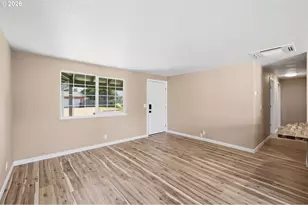 1705 Brewer Ave, Eugene, OR 97401 - Photo 4