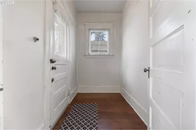 4835 SE Kelly St, Portland, OR 97206 - Photo 8