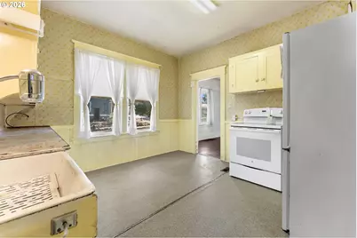 4835 SE Kelly St, Portland, OR 97206 - Photo 20