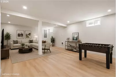 1905 NE Saratoga St, Portland, OR 97211 - Photo 14