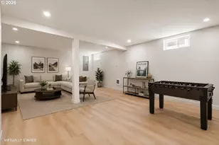 1905 NE Saratoga St, Portland, OR 97211 - Photo 14
