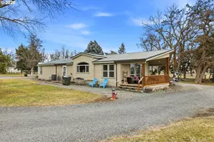 32945 Thorny Grove Ln, Hermiston, OR 97838 - Photo 2