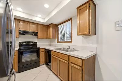 7113 NE 43rd St #F, Vancouver, WA 98661 - Photo 16