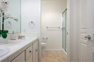 5575 Summerlinn Way, West Linn, OR 97068 - Photo 20