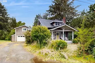 641 D St, Gearhart, OR 97138 - Photo 1