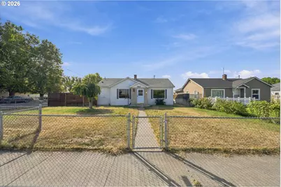 1704 W Yakima St, Pasco, WA 99301 - Photo 1