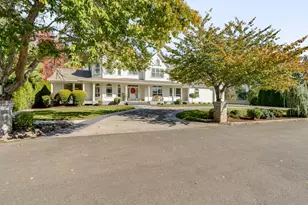 28499 SE Sweetbriar Rd, Troutdale, OR 97060 - Photo 2