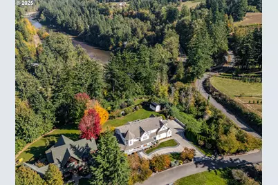 28499 SE Sweetbriar Rd, Troutdale, OR 97060 - Photo 2
