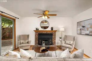 5525 NW Peregrine Pl, Portland, OR 97229 - Photo 16