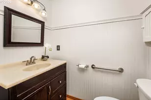 5525 NW Peregrine Pl, Portland, OR 97229 - Photo 20