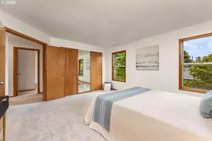 5525 NW Peregrine Pl, Portland, OR 97229 - Photo 24