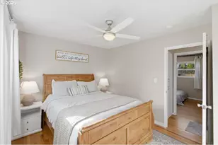 18121 SE Lincoln St, Portland, OR 97233 - Photo 24