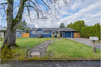 18121 SE Lincoln St, Portland, OR 97233 - Photo 4