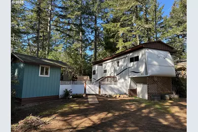 71 Castaway Cove, Florence, OR 97439 - Photo 1